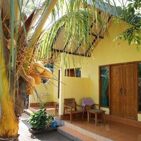 Aura Guest House Gili Air Extérieur photo