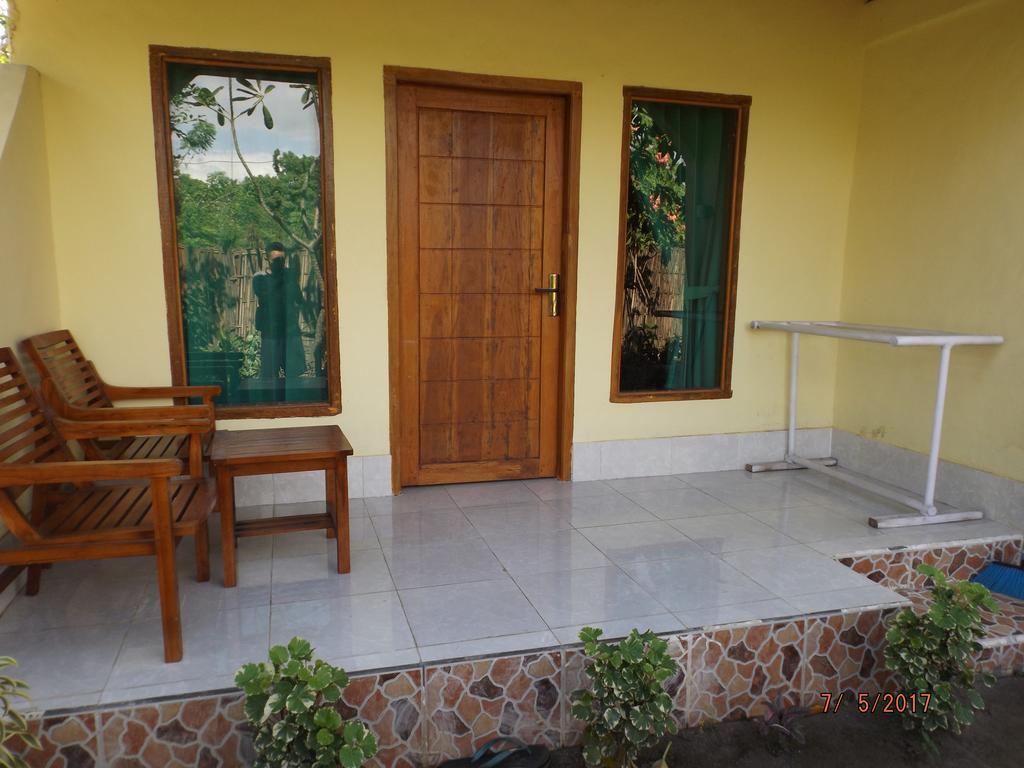 Aura Guest House Gili Air Extérieur photo