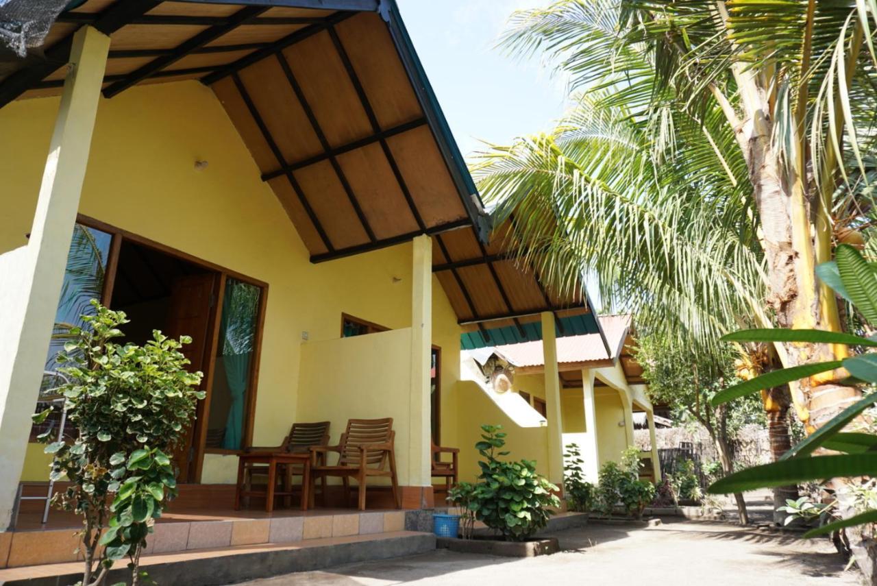 Aura Guest House Gili Air Extérieur photo