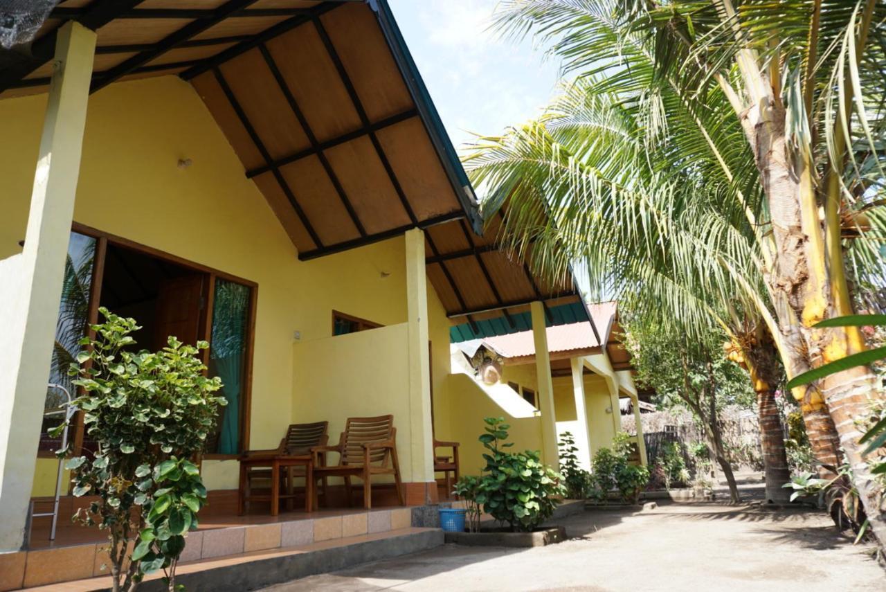 Aura Guest House Gili Air Extérieur photo