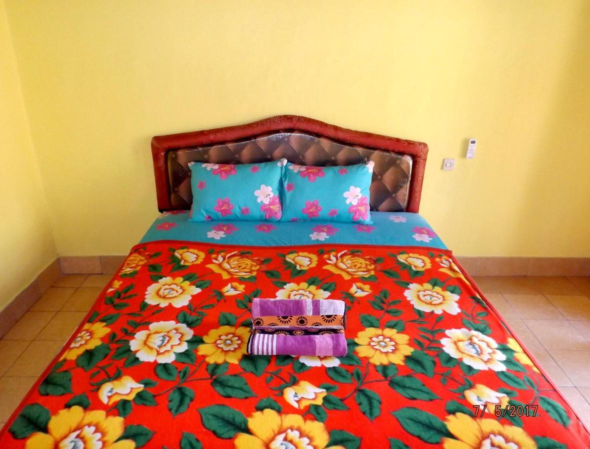 Aura Guest House Gili Air Extérieur photo